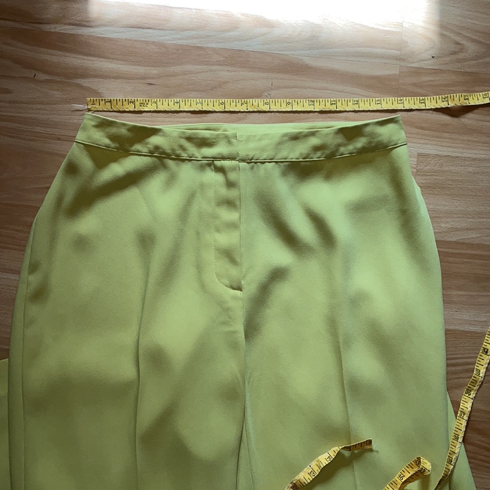 Newport News Easy Style Pant Suit - Picture 9 of 12